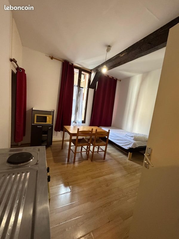 Appartement à louer, 17m², Troyes