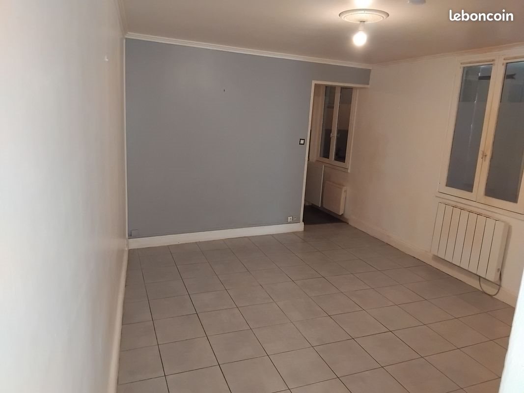 Maison à louer, 45m², Saumur