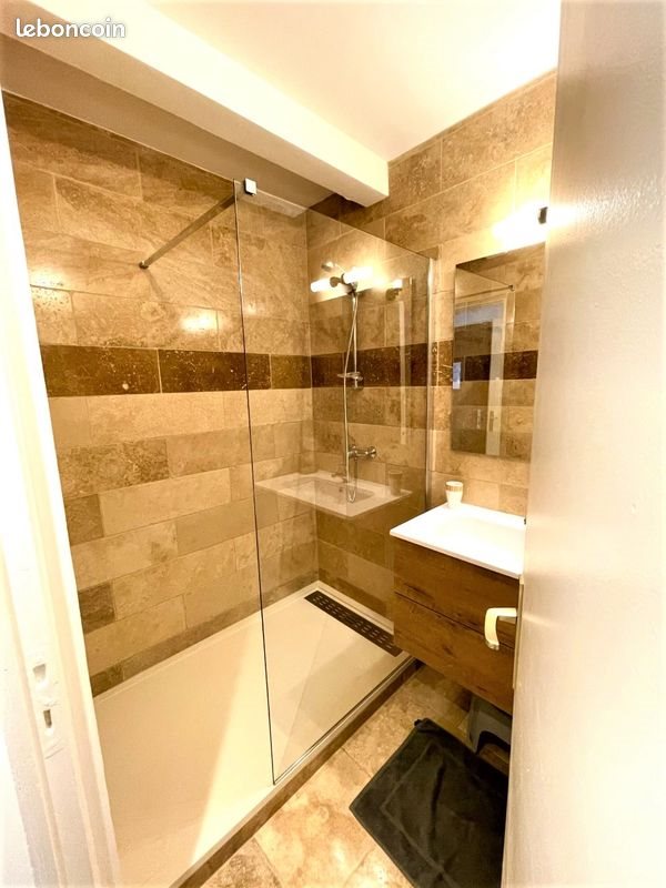 Appartement à louer, 24m², Gréoux-les-Bains