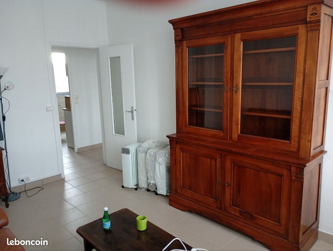 Appartement à louer, 70m², Montreuil