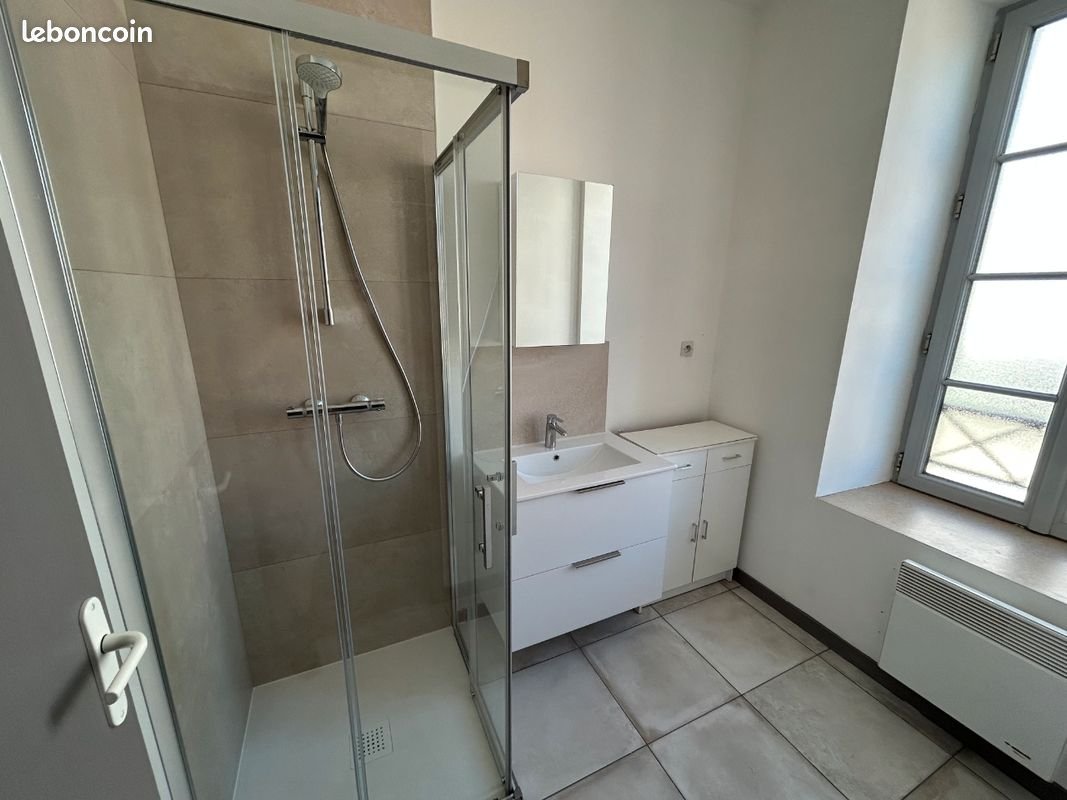 Appartement à louer, 40m², Saint-Laurent-sur-Sèvre