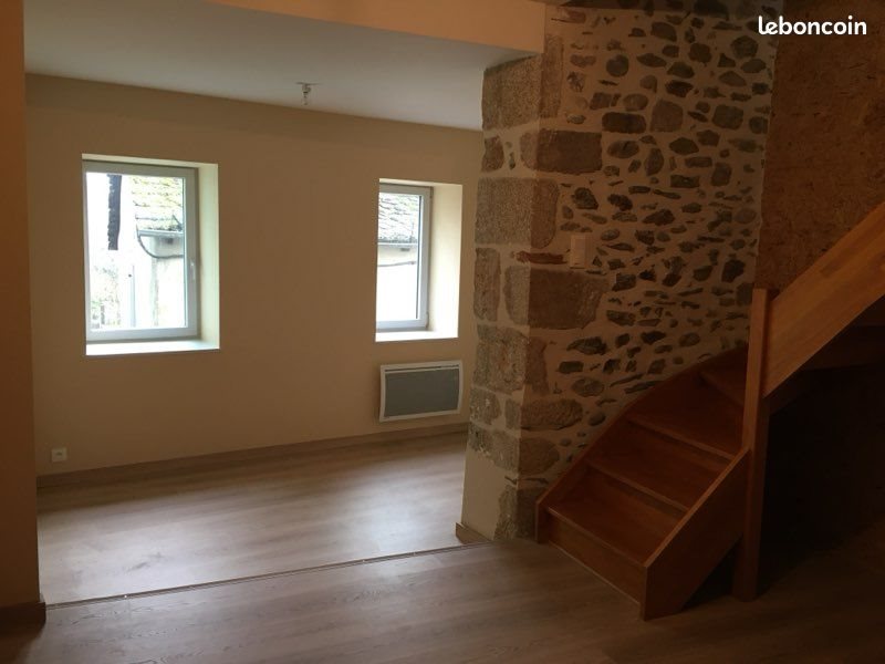 Appartement à louer, 65m², Argentat
