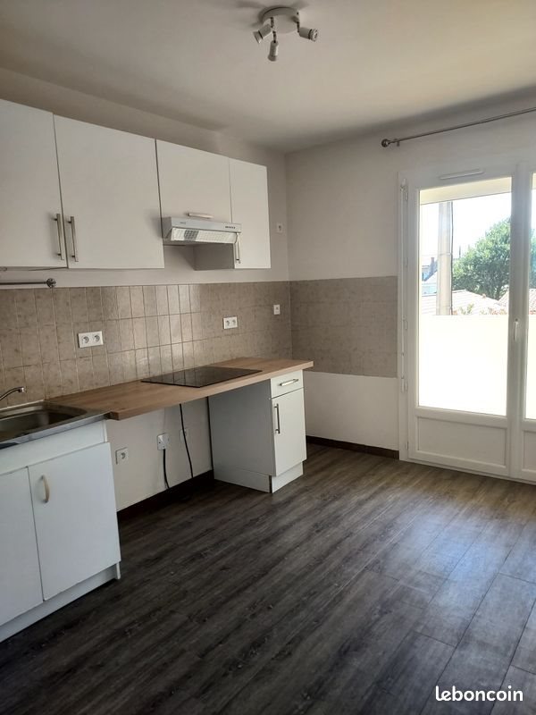 Appartement à louer, 62m², Talence