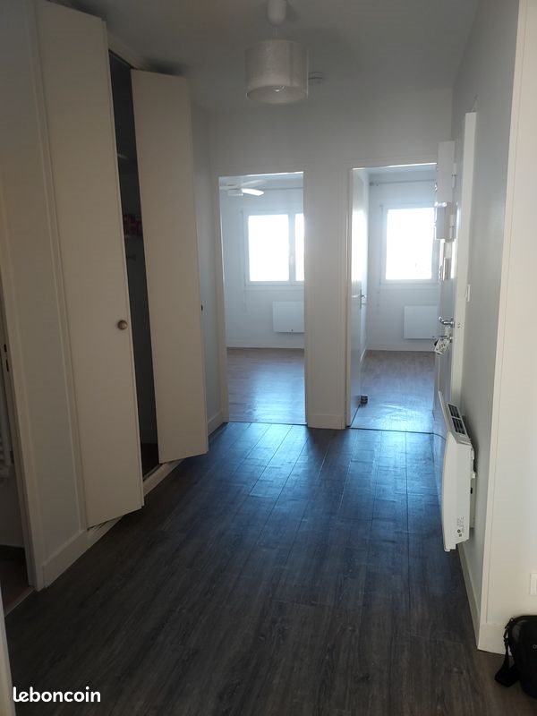 Appartement à louer, 62m², Talence