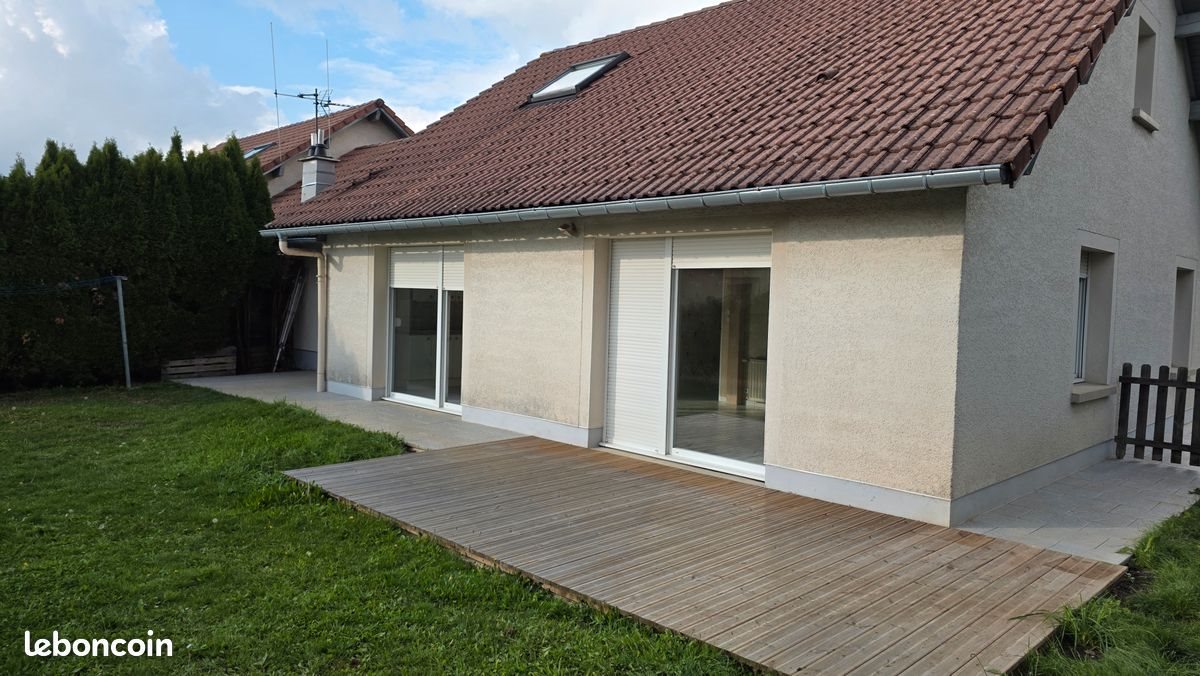 Maison à louer, 106m², Valdahon