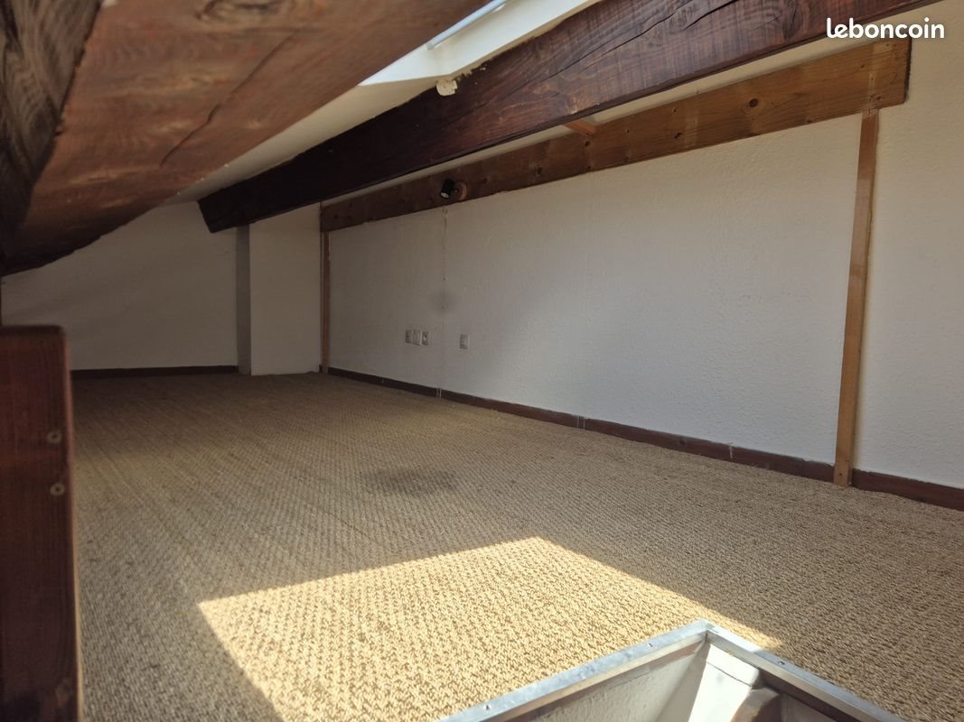 Appartement à louer, 22m², Marsillargues