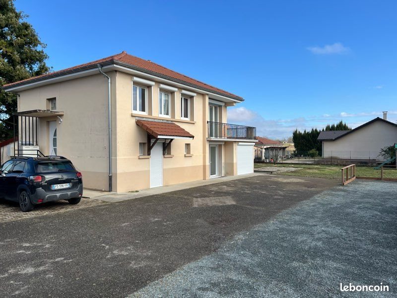Appartement à louer, 82m², Izeaux