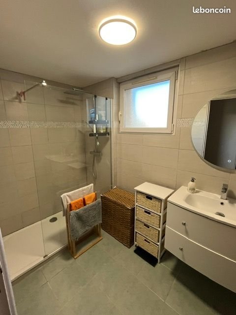 Appartement à louer, 100m², Nîmes