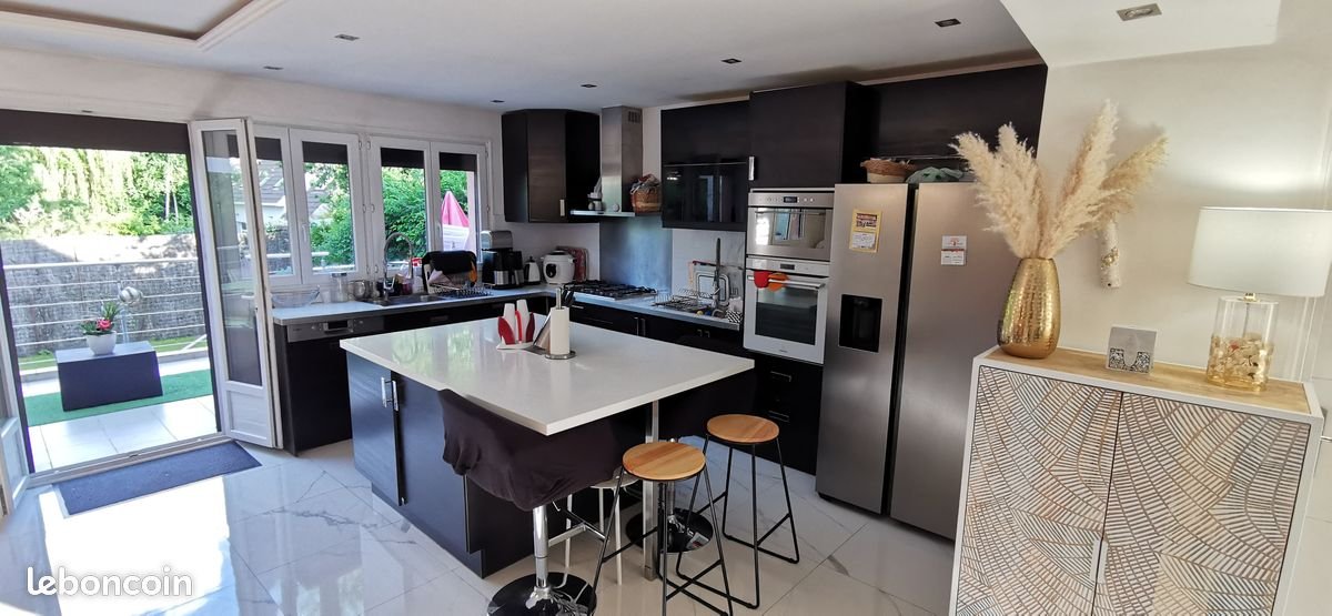 Maison à louer, 200m², Deuil-la-Barre