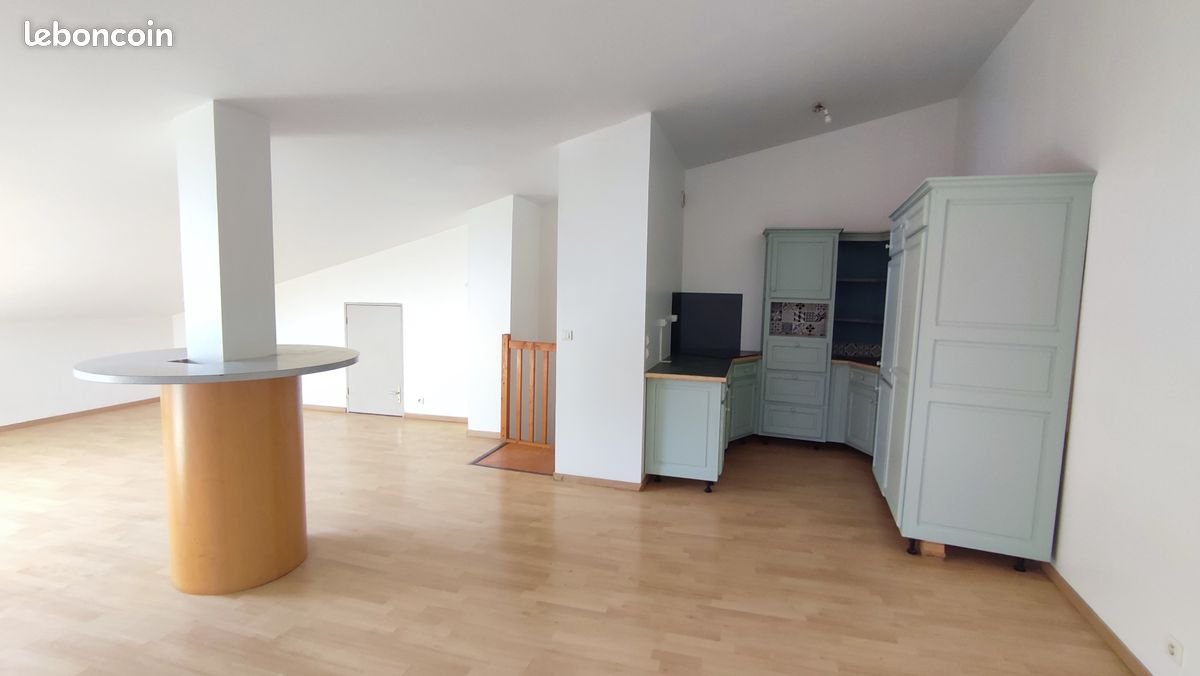 Appartement à louer, 56m², Saint-Maximin-la-Sainte-Baume