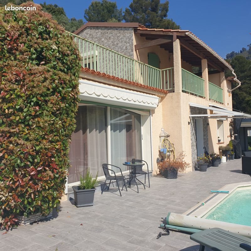 Maison à vendre, 121m², Castellar