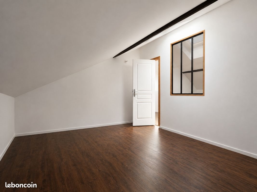 Appartement à louer, 45m², Pont-Saint-Vincent