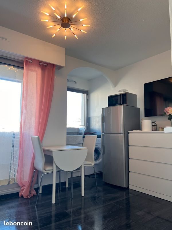 Appartement à louer, 20m², Antibes