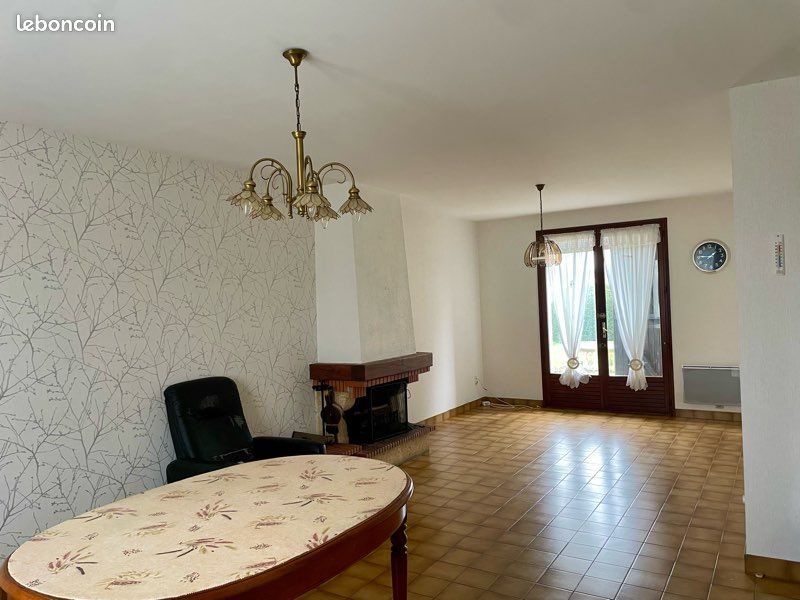 Maison à vendre, 90m², Saint-Genou