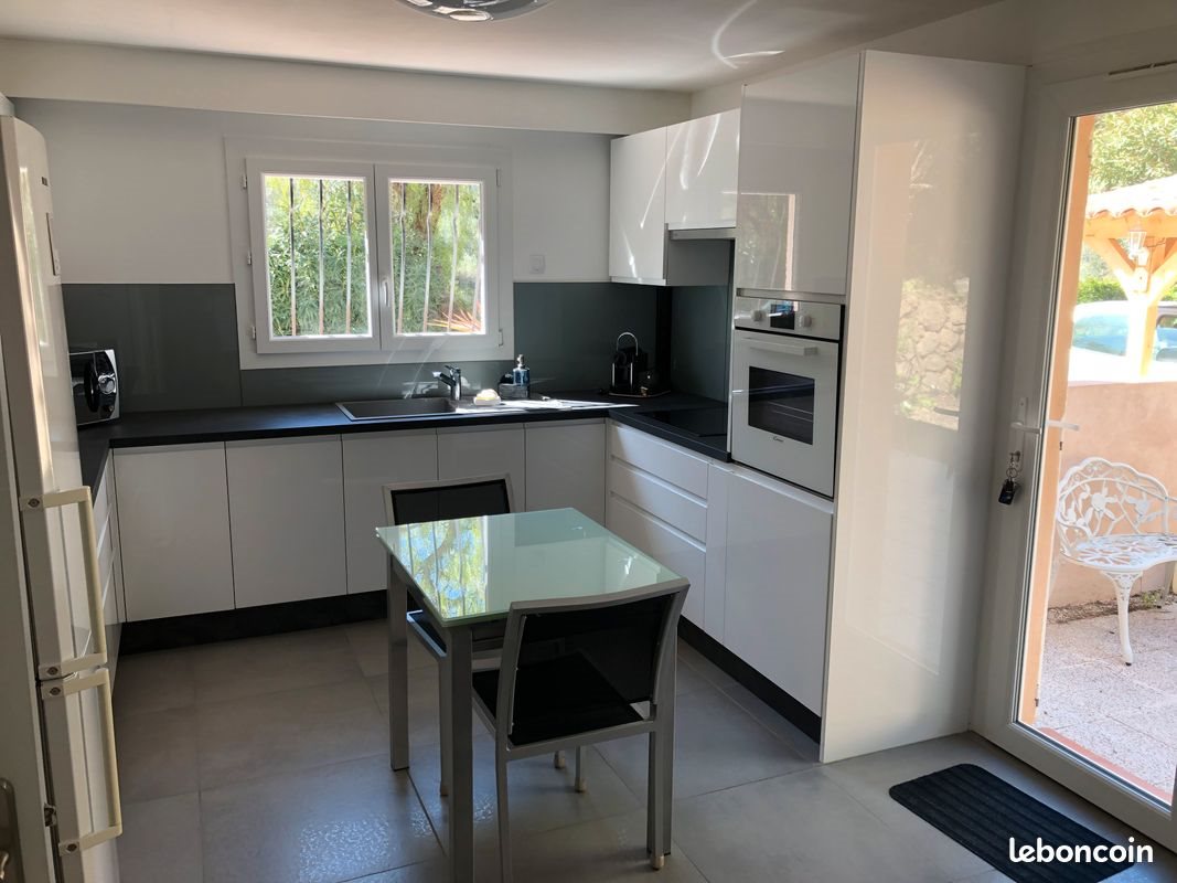 Maison à vendre, 220m², Solliès-Pont