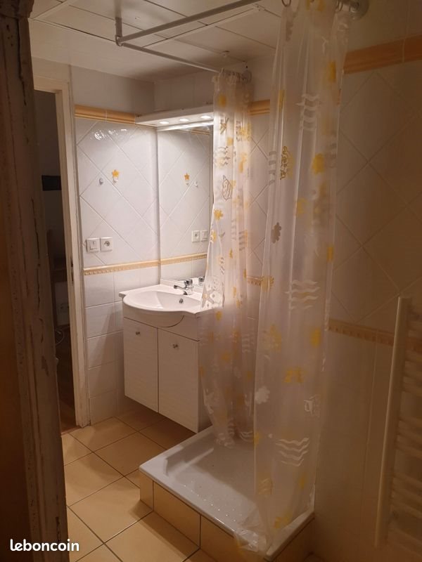 Appartement à louer, 40m², Questembert