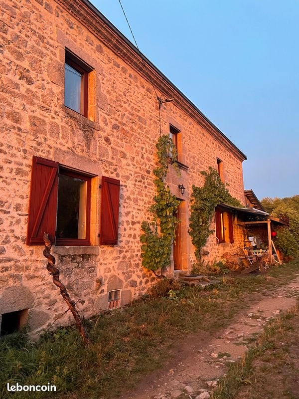 Maison à vendre, 218m², Saint-Priest-des-Champs