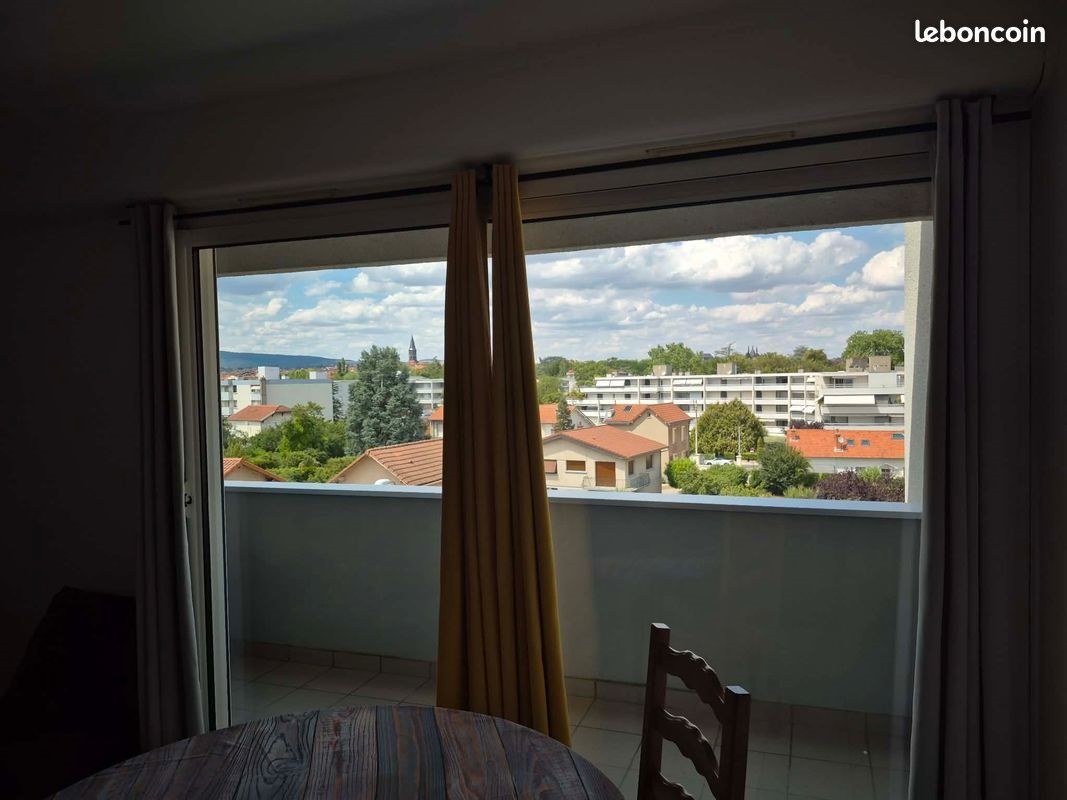 Appartement à louer, 45m², Riom