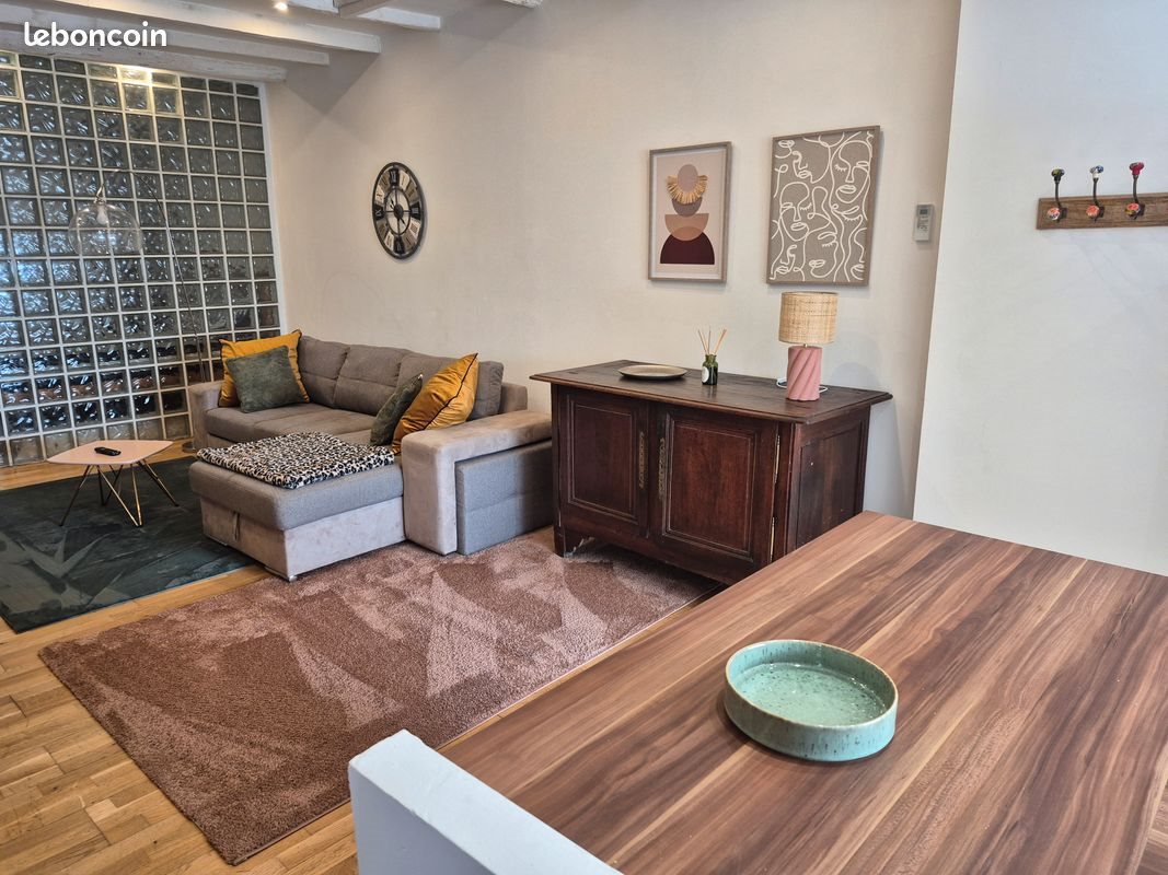 Appartement à louer, 55m², Nîmes
