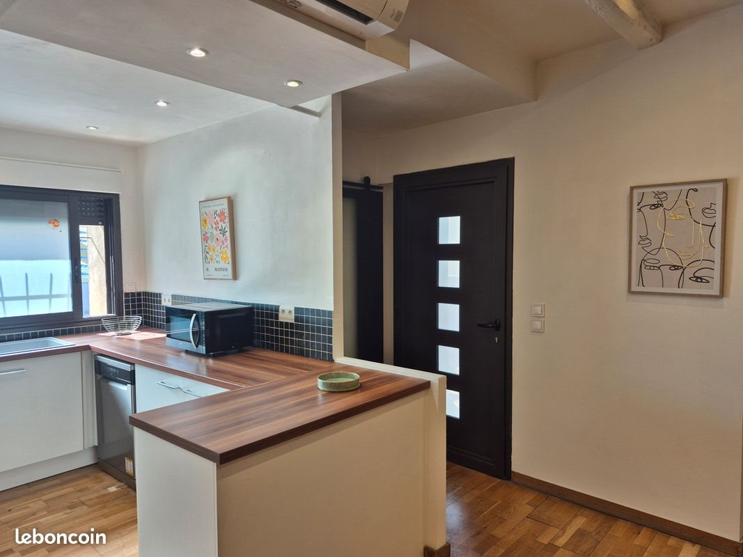 Appartement à louer, 55m², Nîmes