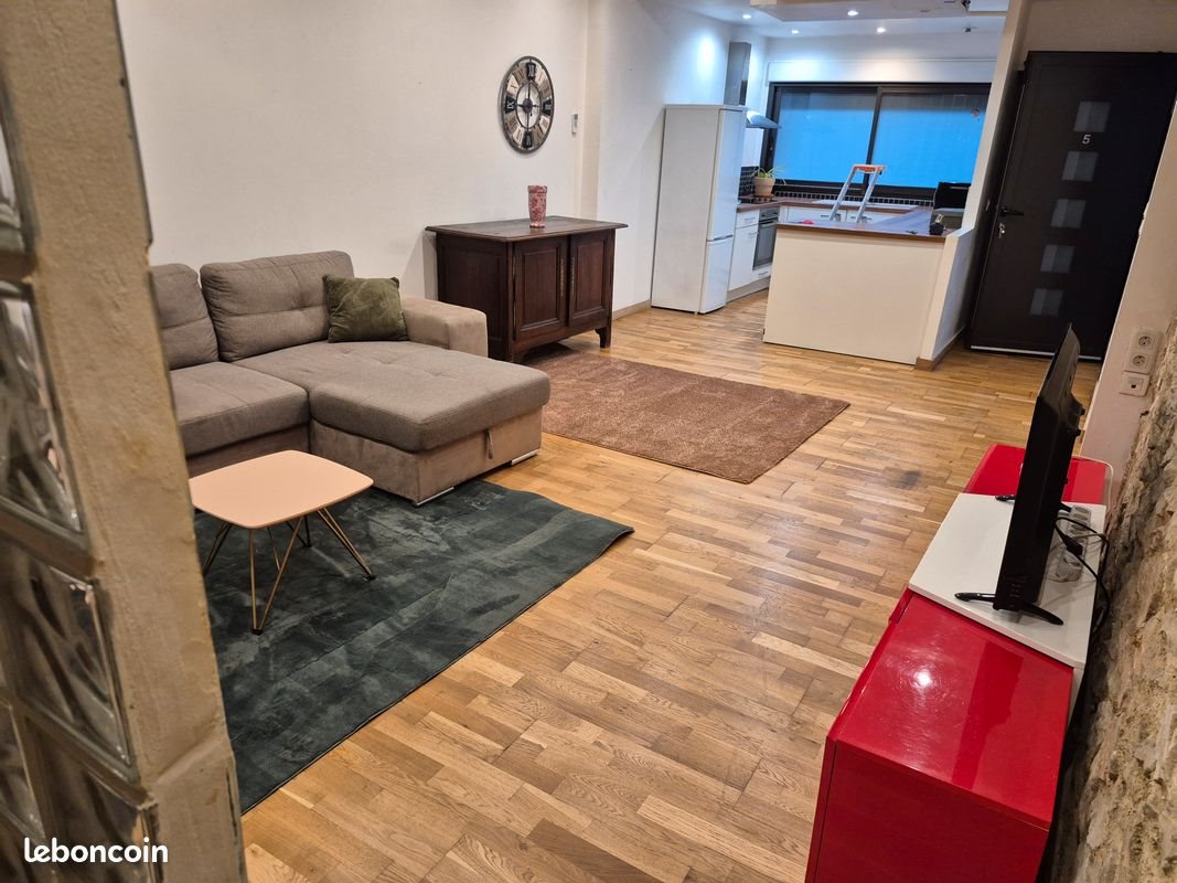 Appartement à louer, 55m², Nîmes