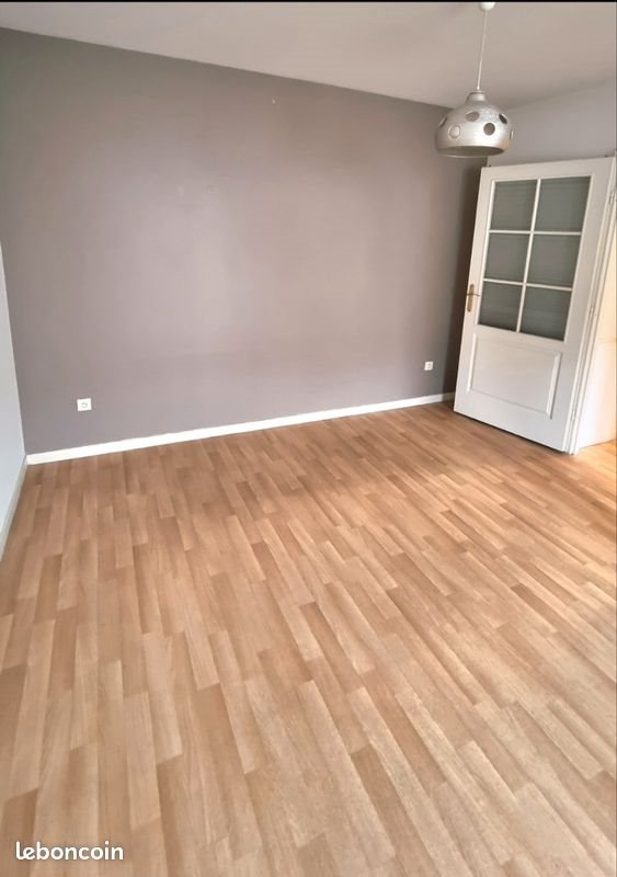 Appartement à louer, 49m², Saint-Saulve