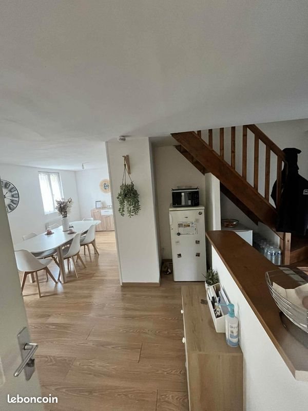Appartement à louer, 52m², Auneuil