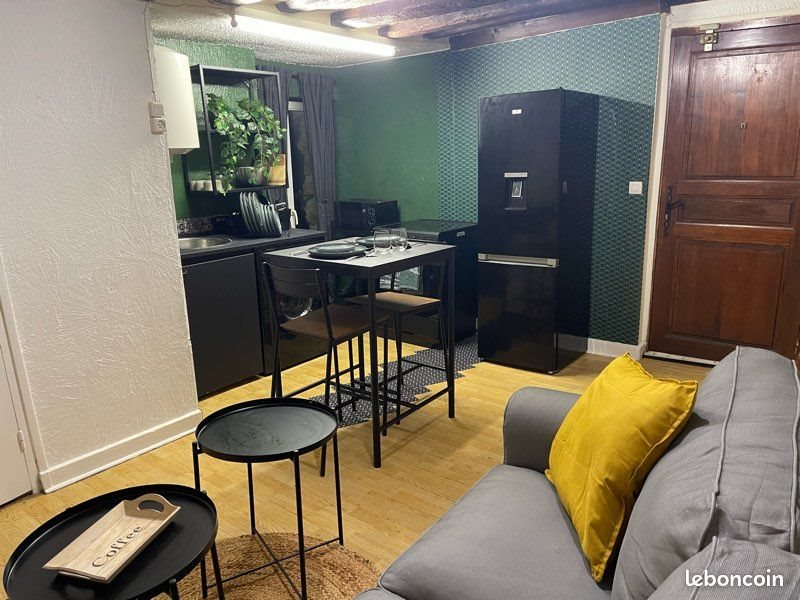 Appartement à louer, 21m², Linas