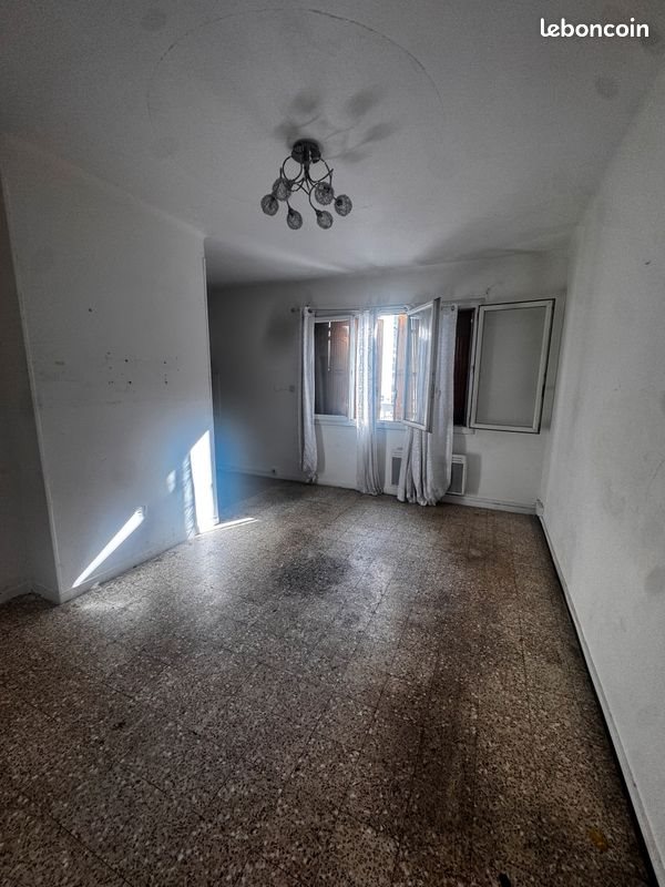 Appartement à louer, 34m², Marseille 15ème