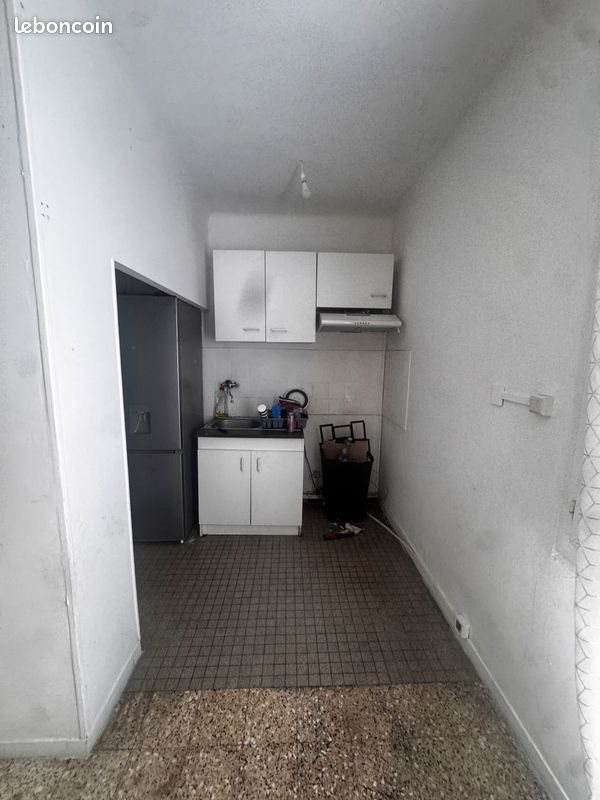 Appartement à louer, 34m², Marseille 15ème