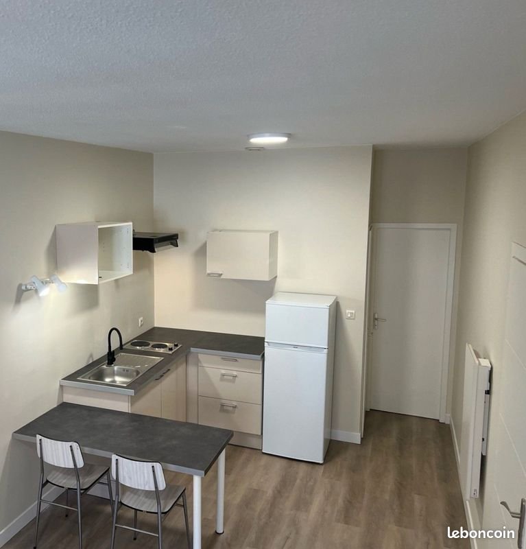 Appartement à louer, 29m², La Côte-Saint-André