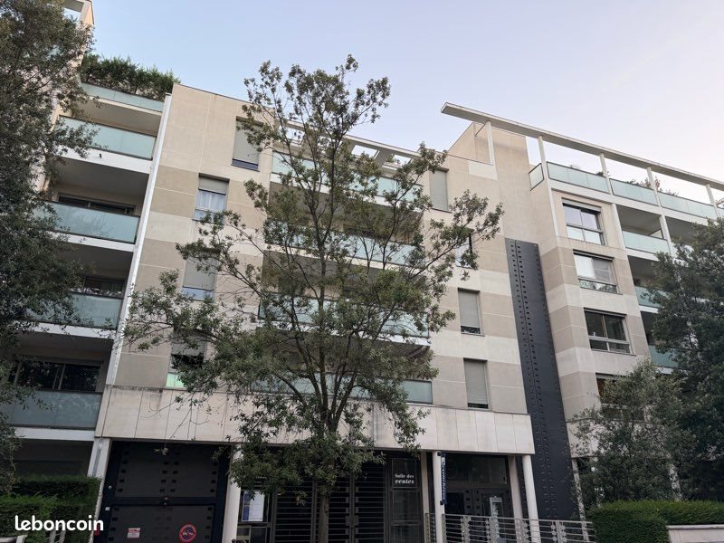 Appartement à louer, 67m², Lyon 8ème