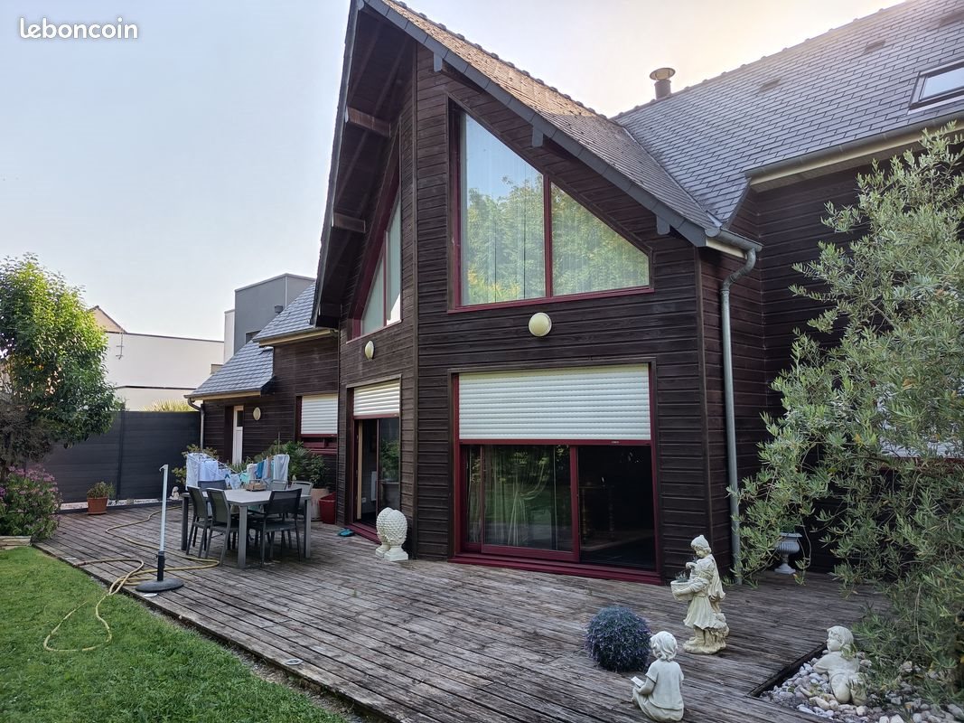 Maison à vendre, 155m², Saint-Berthevin