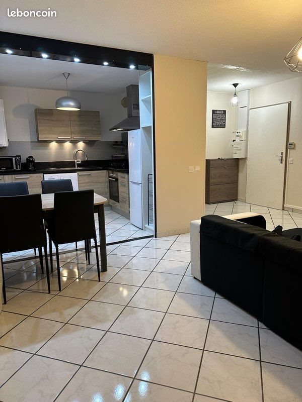Appartement à louer, 55m², Grenoble