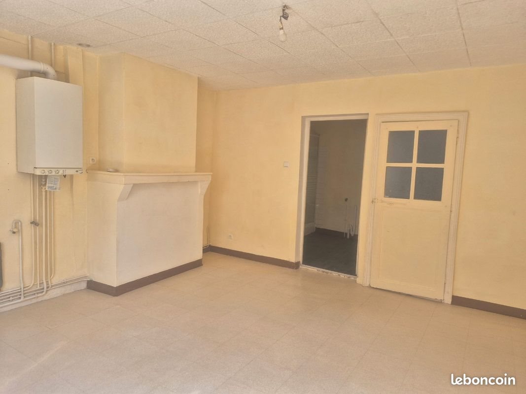 Maison à louer, 61m², Vibraye