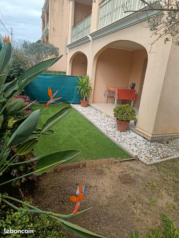 Appartement à louer, 40m², Hyères