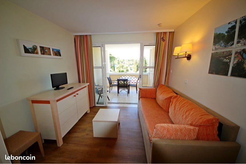 Appartement à louer, 22m², Saint-Raphaël