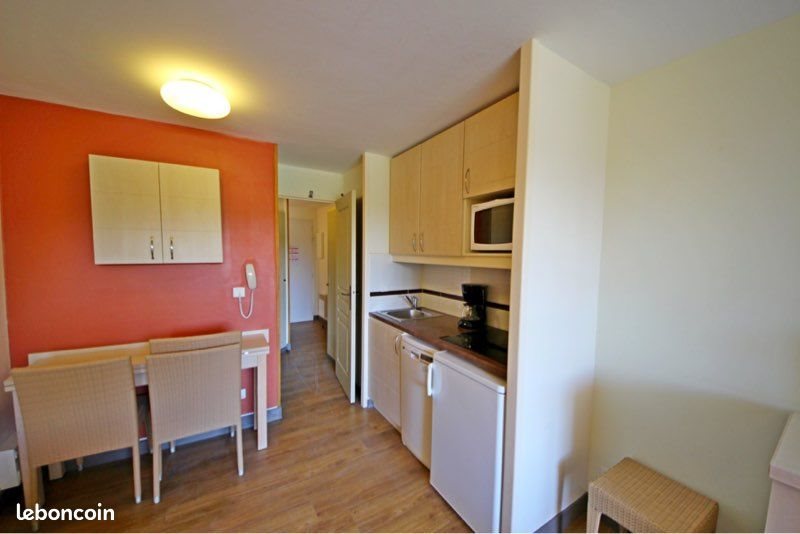 Appartement à louer, 22m², Saint-Raphaël