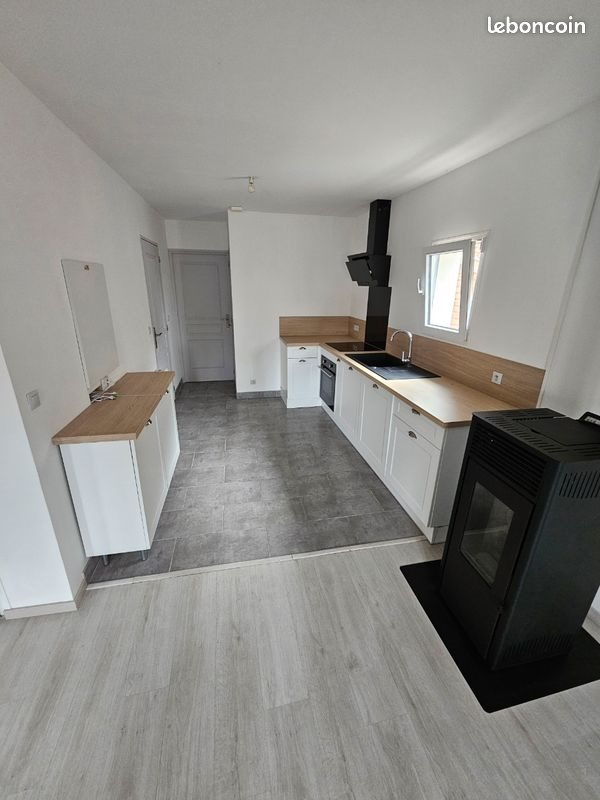 Appartement à louer, 82m², Wassy