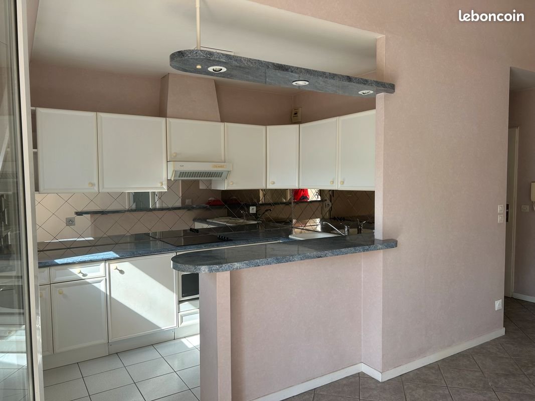 Appartement à louer, 43m², Cheptainville
