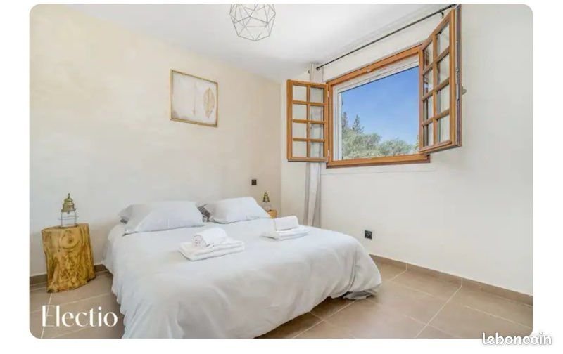 Appartement à louer, 74m², Grimaud