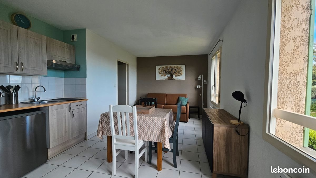 Appartement à louer, 26m², Uzès
