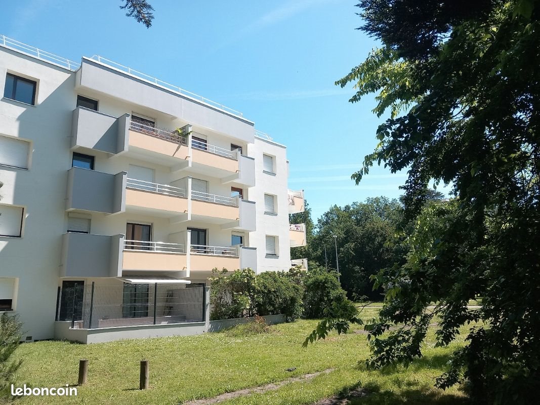Appartement à louer, 44m², Talence