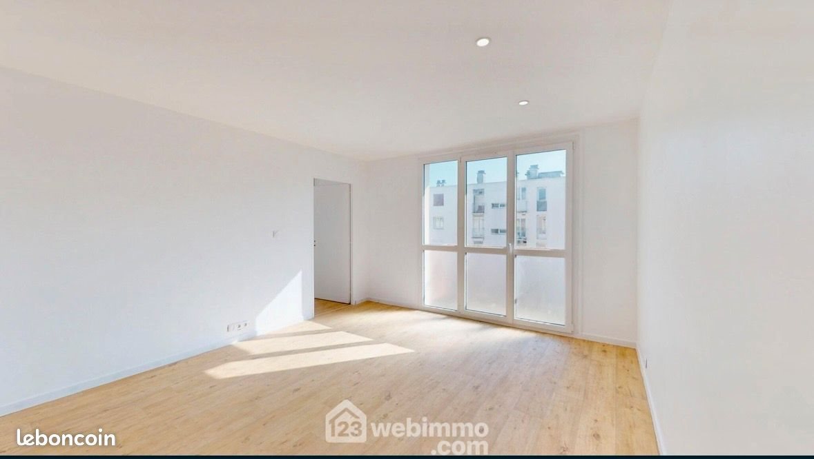 Appartement à louer, 45m², Noyon