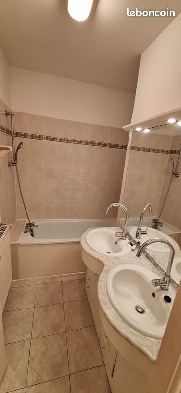 Appartement à louer, 75m², Valence
