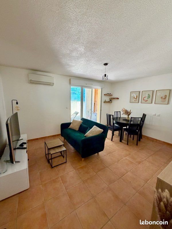 Appartement à louer, 40m², Vedène