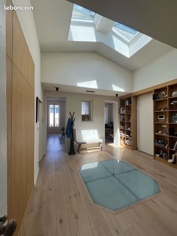 Appartement à louer, 147m², Bordeaux