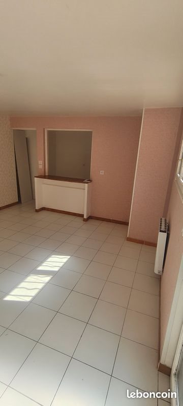 Appartement à louer, 23m², Peymeinade