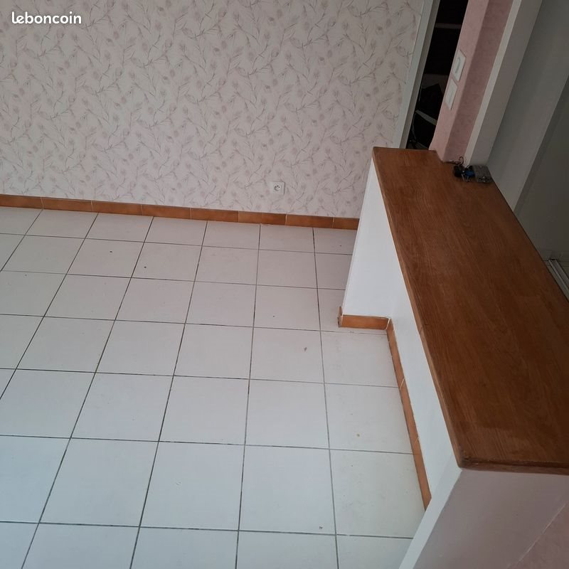 Appartement à louer, 23m², Peymeinade
