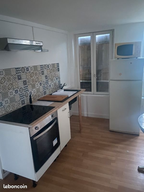 Appartement à louer, 32m², Courtenay